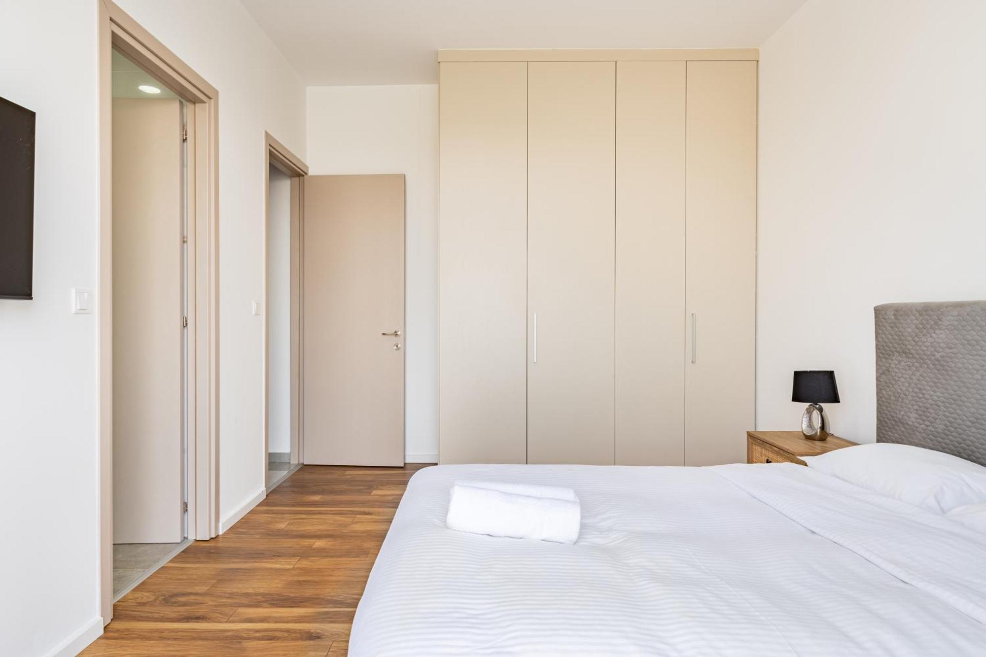 Yamas Urban Living Zakaki Pool Penthouses & Apartments Lemesós Eksteriør bilde